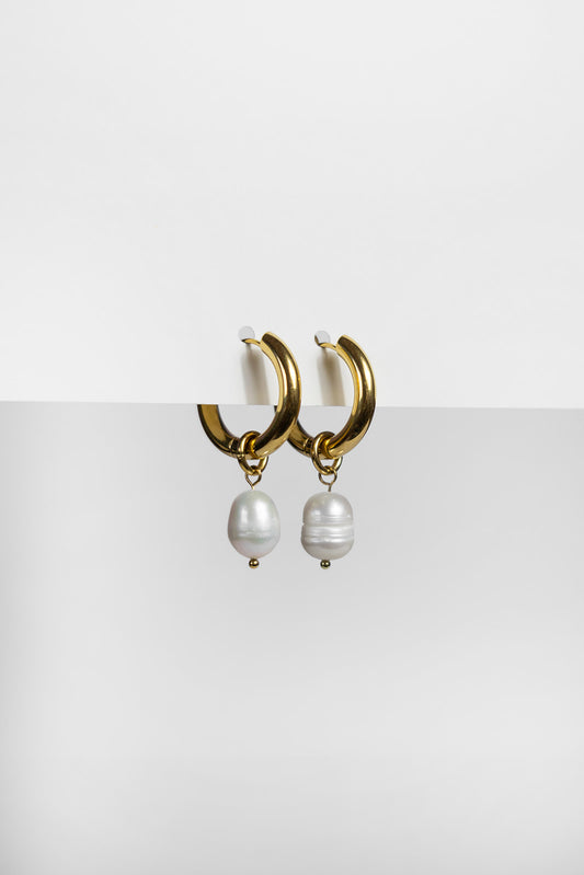 Glided Pearl
